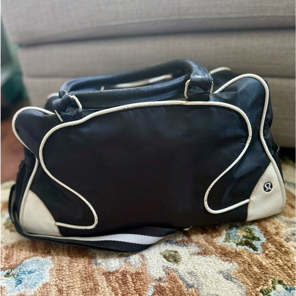 Vintage Lululemon Athletic Canvas Ballet Tote - Picture 4 of 8